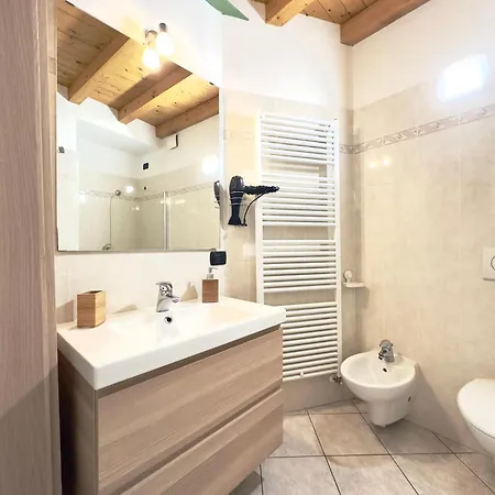 Civico12 Center Appartement Como