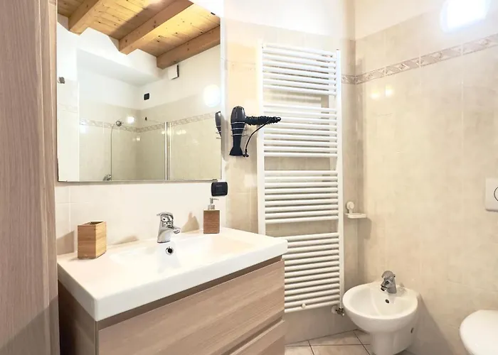 Civico12 Center Apartment Como